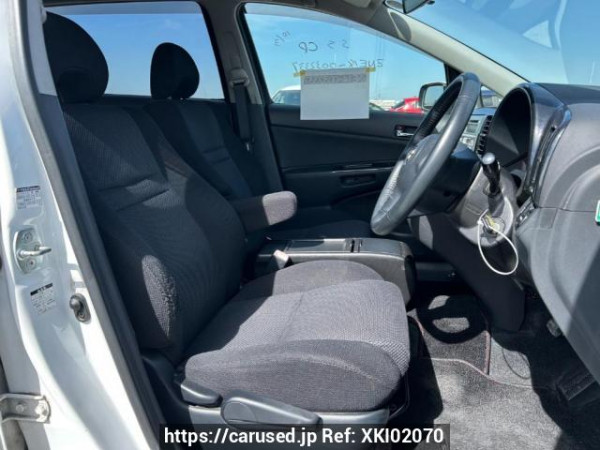 Used 2004 AT toyota wish ZNE14G Image[12]