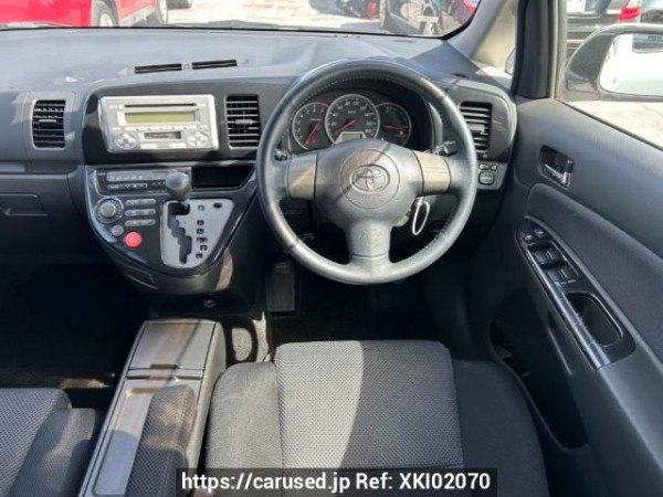 Used 2004 AT toyota wish ZNE14G Image[21]