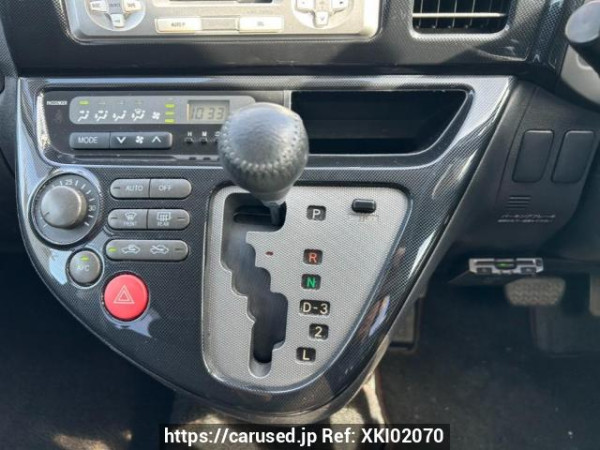 Used 2004 AT toyota wish ZNE14G Image[27]