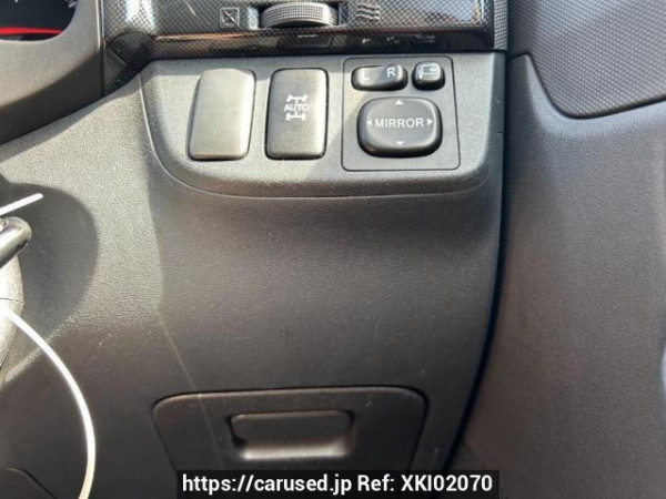 Used 2004 AT toyota wish ZNE14G Image[28]