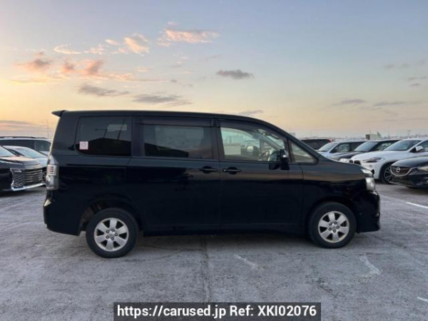 Used 2008 AT toyota voxy ZRR75G Image[7]