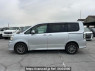Used 2010 AT toyota voxy ZRR75W Image[3]