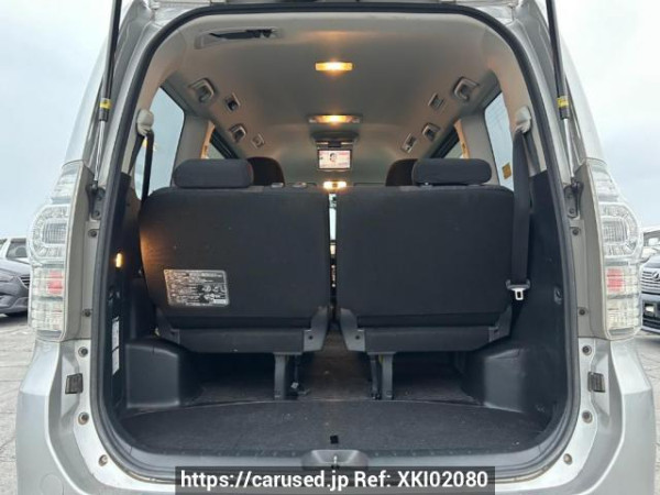 Used 2010 AT toyota voxy ZRR75W Image[8]
