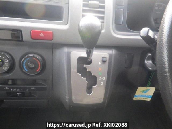 Used 2004 AT toyota hiace-van KDH205V Image[19]