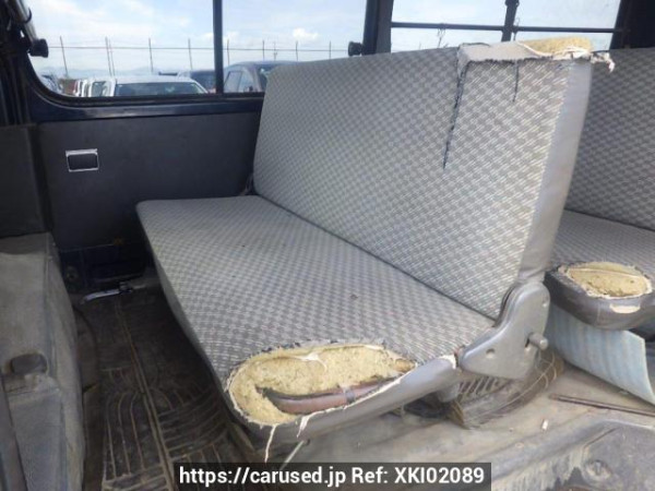 Used 2004 AT toyota hiace-van TRH112V Image[14]