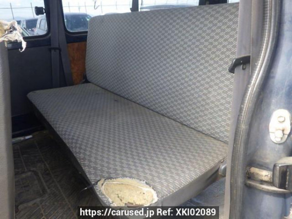 Used 2004 AT toyota hiace-van TRH112V Image[15]