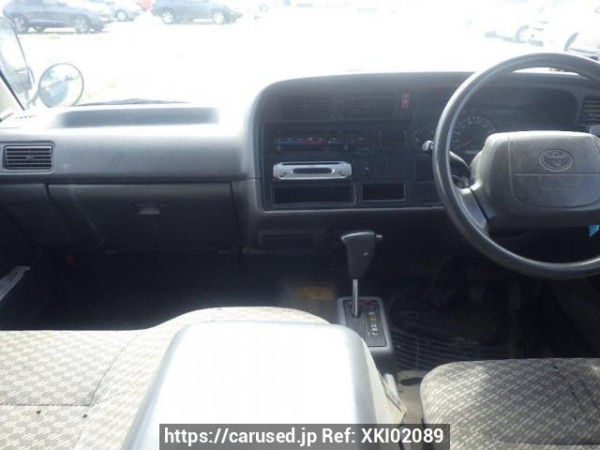 Used 2004 AT toyota hiace-van TRH112V Image[16]