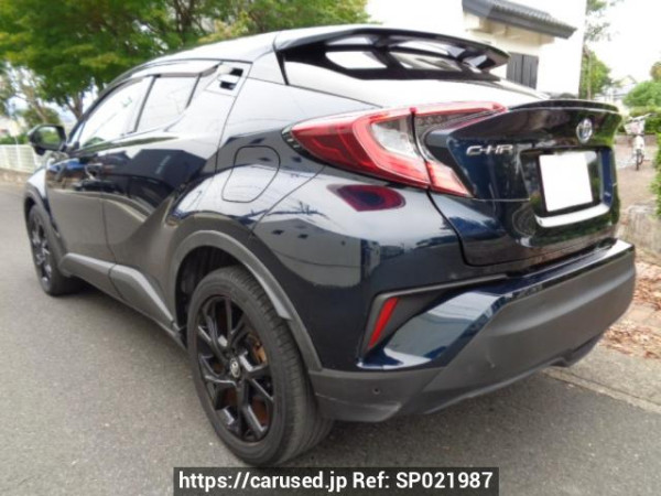 Used 2019 AT toyota c-hr ZYX10 Image[1]