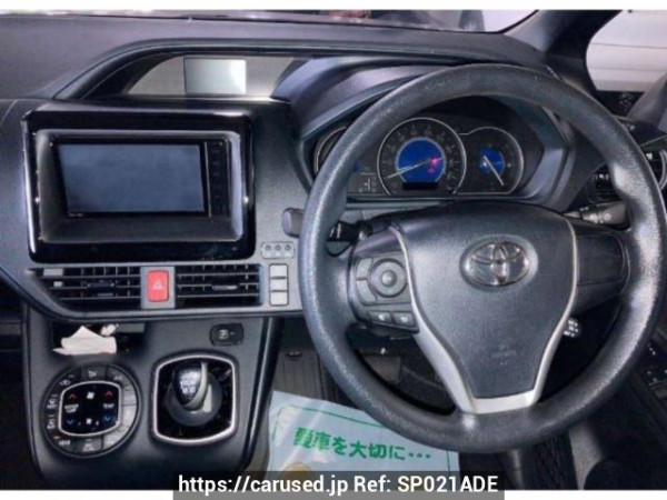 Used 2020 AT toyota noah ZWR80G Image[2]