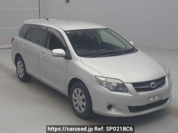 Used 2011 AT toyota corolla-fielder NZE144G Image[2]