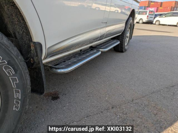 Used 2003 AT mitsubishi delica-spacegear PD6W Image[9]