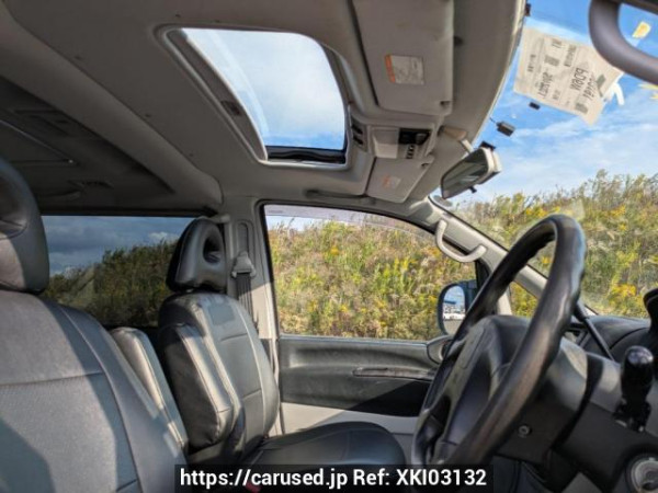 Used 2003 AT mitsubishi delica-spacegear PD6W Image[16]