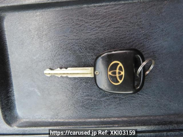 Used 2004 AT toyota wish ZNE10G Image[32]