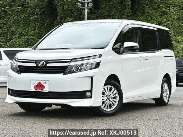 Used 2014 AT toyota voxy DBA-ZRR80G Image[0]