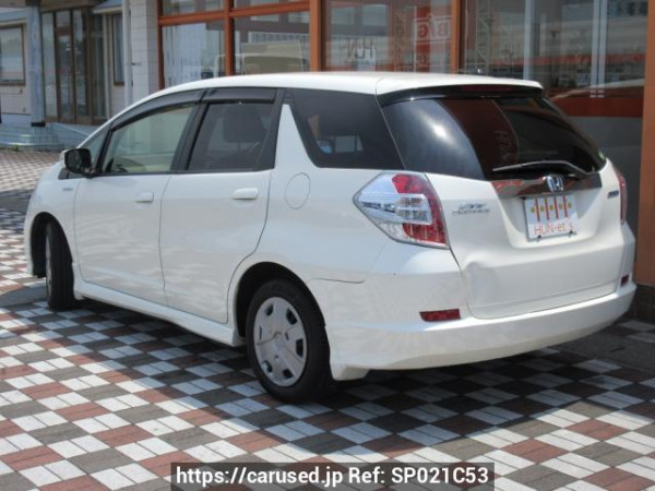 Used 2013 AT honda fit-shuttle-hybrid GP2 Image[1]