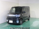 Toyota Pixis Mega LA700A