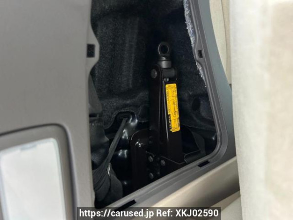 Used 2005 AT toyota alphard ANH10W Image[46]