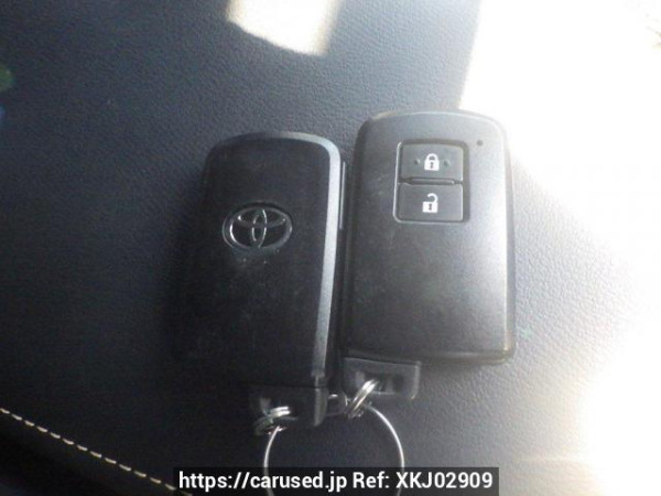 Used 2014 AT toyota harrier ZSU60W Image[23]