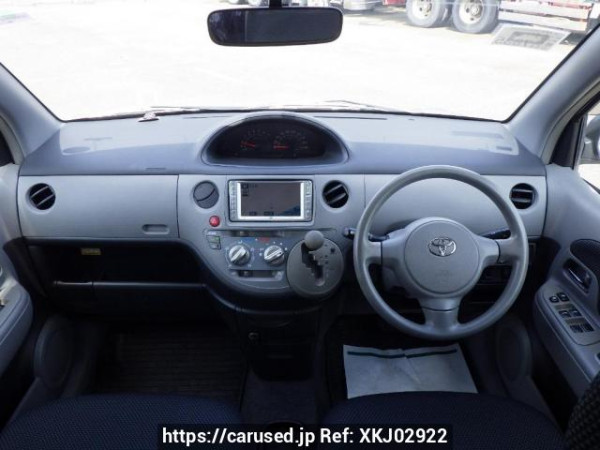 Used 2005 AT toyota sienta NCP81G Image[18]