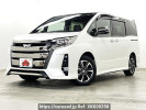 Toyota Noah 3BA-ZRR80W