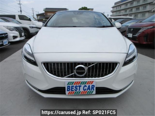 Used 2020 AT volvo v40 MB4154T Image[2]