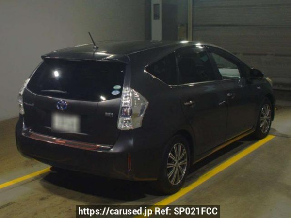 Used 2014 AT toyota prius-alpha ZVW41W Image[1]
