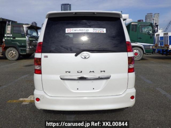 Used 2002 AT toyota noah AZR60G Image[5]
