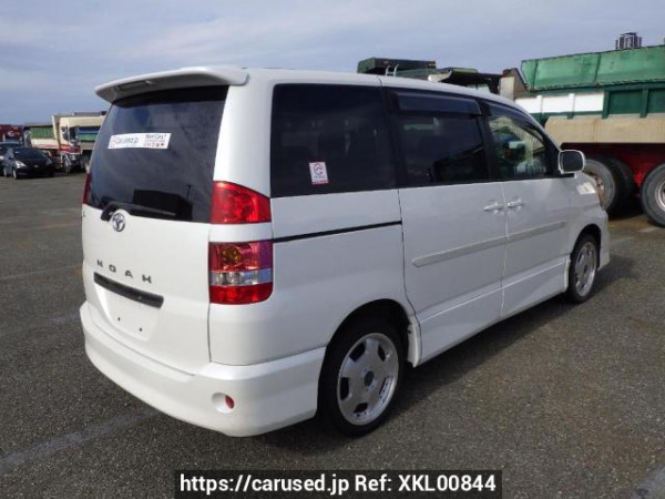 Used 2002 AT toyota noah AZR60G Image[6]