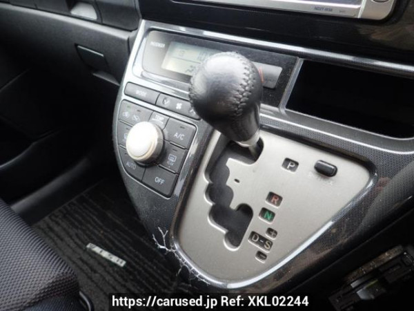 Used 2007 AT toyota wish ZNE10G Image[18]