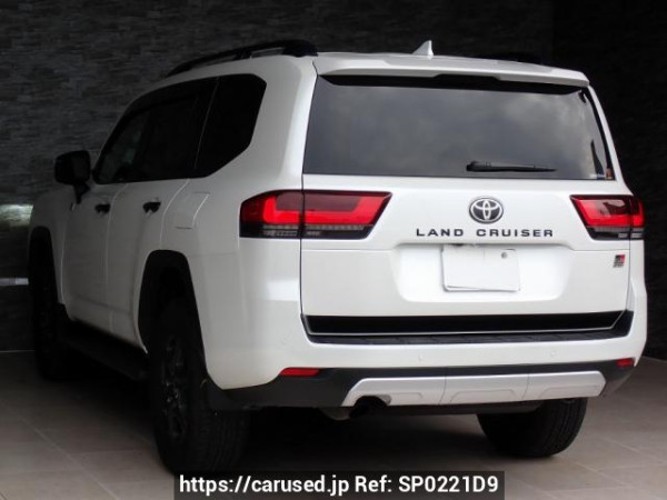 Used 2023 AT toyota land-cruiser FJA300W Image[1]