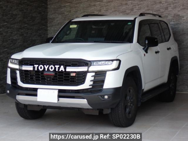 Used 2023 AT toyota land-cruiser FJA300W Image[0]