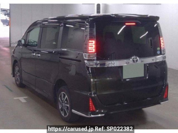 Used 2018 AT toyota voxy ZRR85W Image[1]
