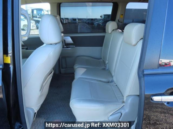 Used 2008 AT toyota noah ZRR70W Image[18]