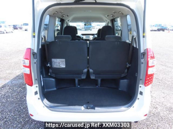 Used 2010 AT toyota noah ZRR70G Image[8]