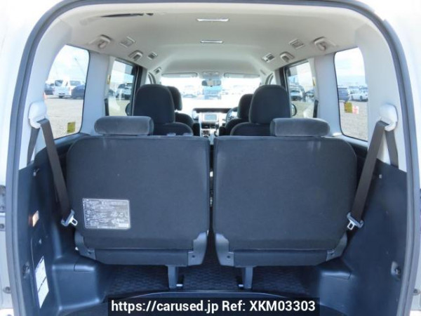Used 2010 AT toyota noah ZRR70G Image[9]