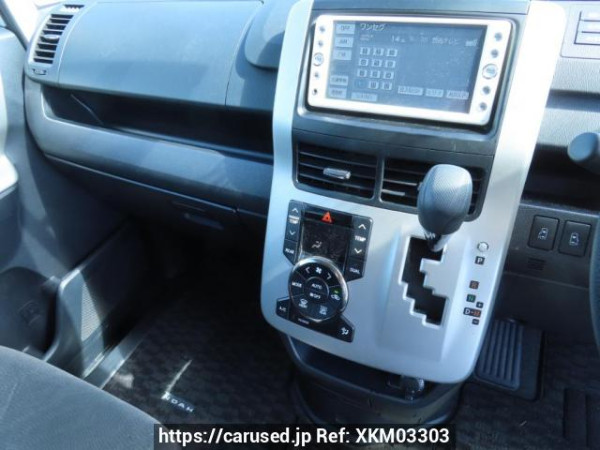 Used 2010 AT toyota noah ZRR70G Image[29]