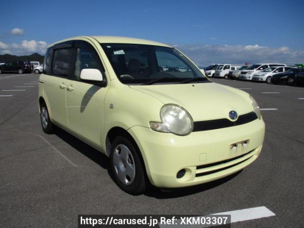 Used 2005 AT toyota sienta NCP81G Image[0]