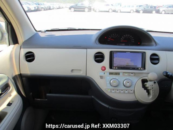 Used 2005 AT toyota sienta NCP81G Image[19]
