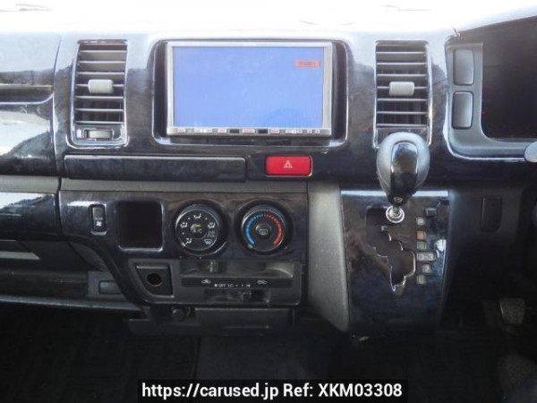 Used 2004 AT toyota hiace-van KDH205V Image[24]