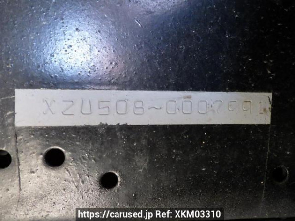 Used 2010 MT toyota dyna-route-van XZU508V Image[12]