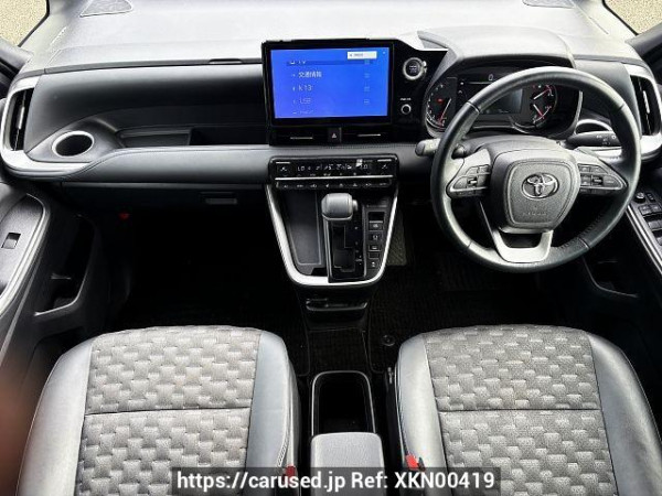 Used 2022 AT toyota voxy 6BA-MZRA95W Image[1]