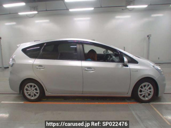 Used 2012 AT toyota prius-alpha ZVW40W Image[2]
