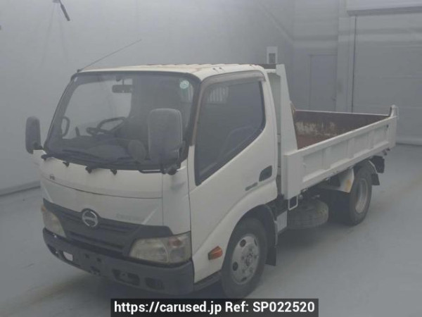 Used 2012 MT hino dutro XZU620T Image[0]