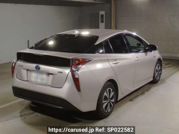 Used 2016 AT toyota prius ZVW50 Image[1]