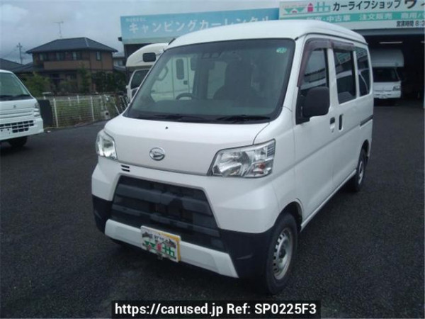 Used 2018 AT daihatsu hijet-cargo S331V Image[0]