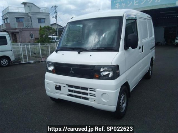Used 2011 AT mitsubishi minicab-van U61V Image[0]