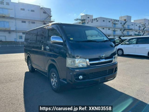 Used 2004 AT toyota regiusace-van KDH205V Image[0]
