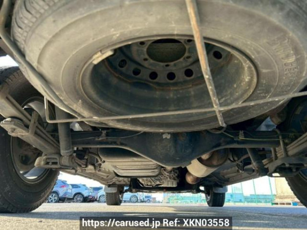 Used 2004 AT toyota regiusace-van KDH205V Image[40]