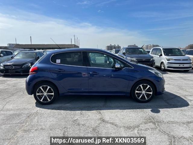 Buy Used 2016 Peugeot 208 A9HN01 (XKN03569) - Carused.jp