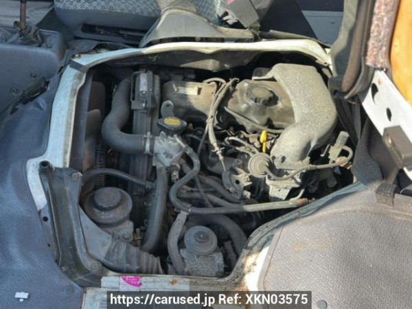Used 2002 MT toyota hiace-van LH168V Image[9]